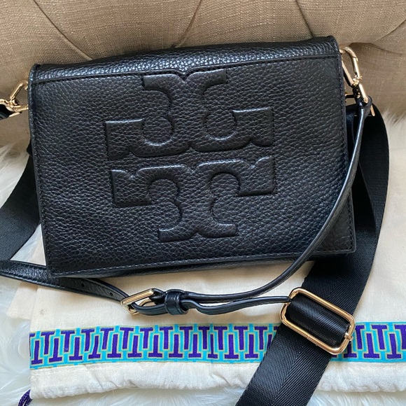 Tory Burch Handbags - 🌸RARE🌸Tory Burch crossbody and shoulder bag
